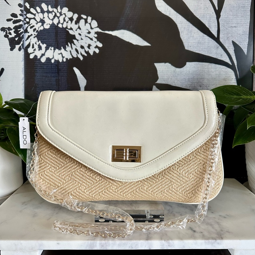 NWT ALDO Envelope Clutch Bag with removable gold tone chain strap